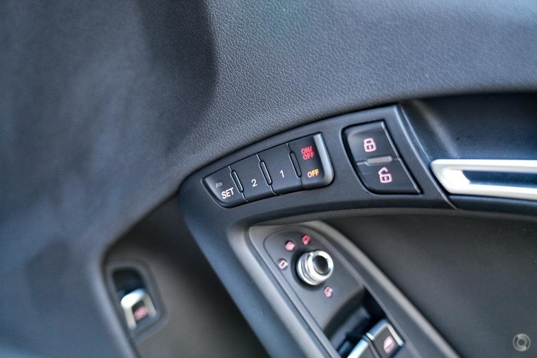 2013 Audi RS5 8T MY13 Coupe 2dr S tronic 7sp quattro 4.2i