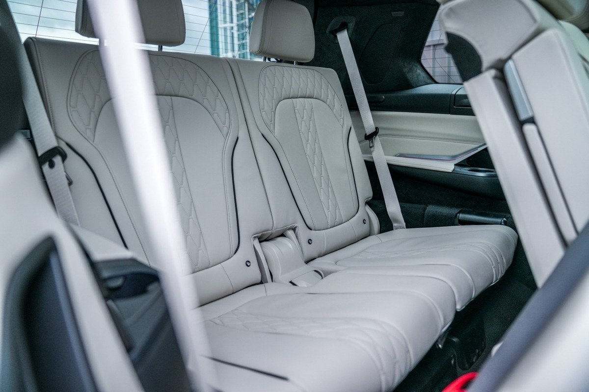 imgi_23_0429160036_86281