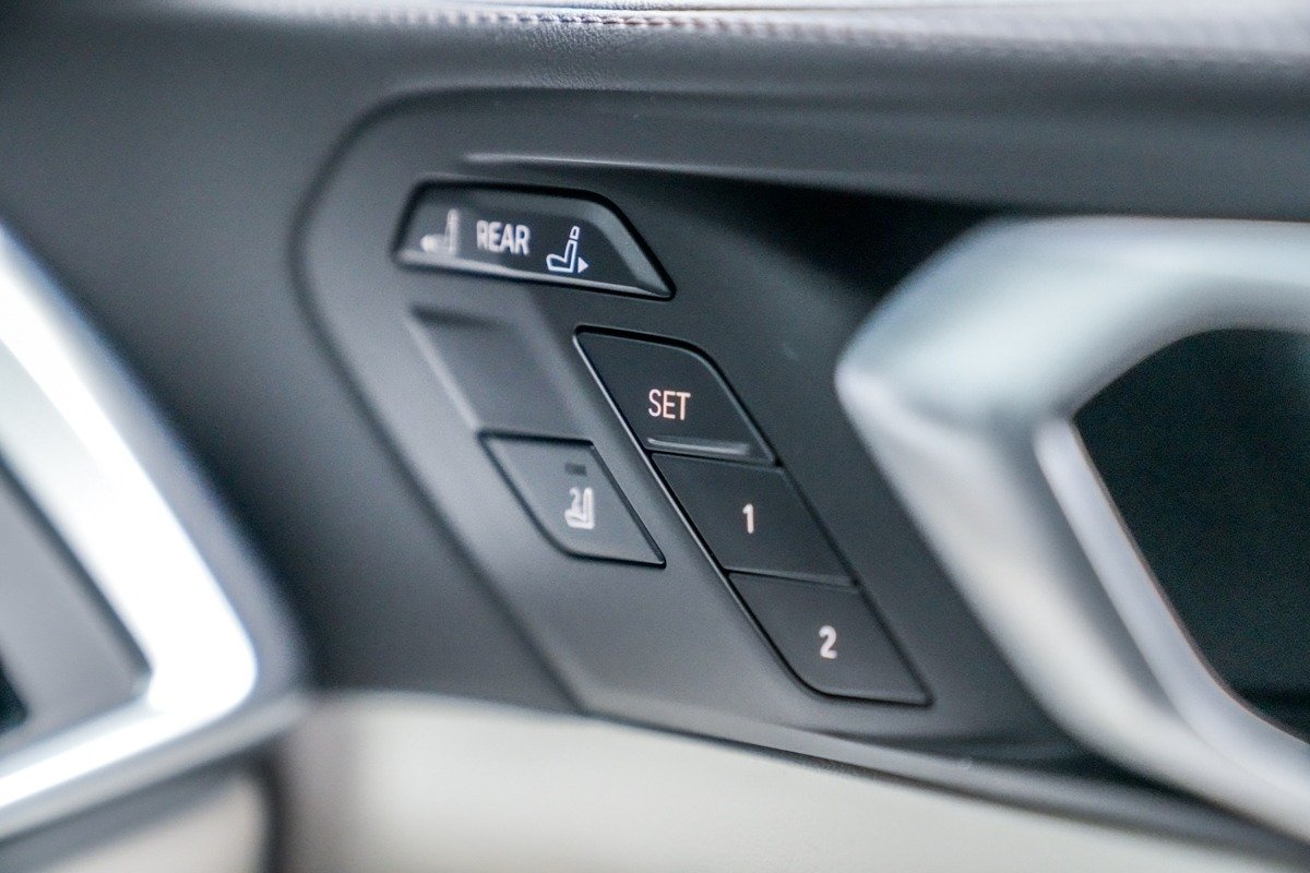 imgi_25_0429160036_22071