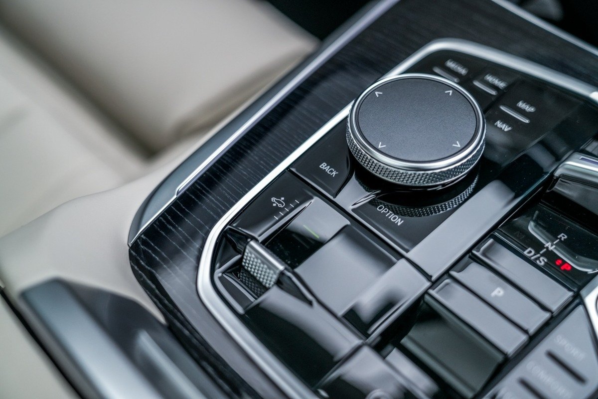 imgi_26_0429160036_17331