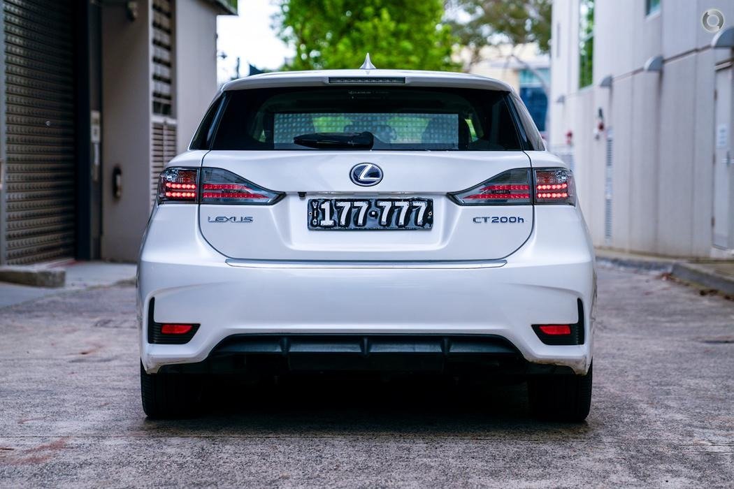 2016 Lexus CT ZWA10R MY16 CT200h Luxury Hatchback 5dr CVT 1sp 1.8i60kW Hybrid