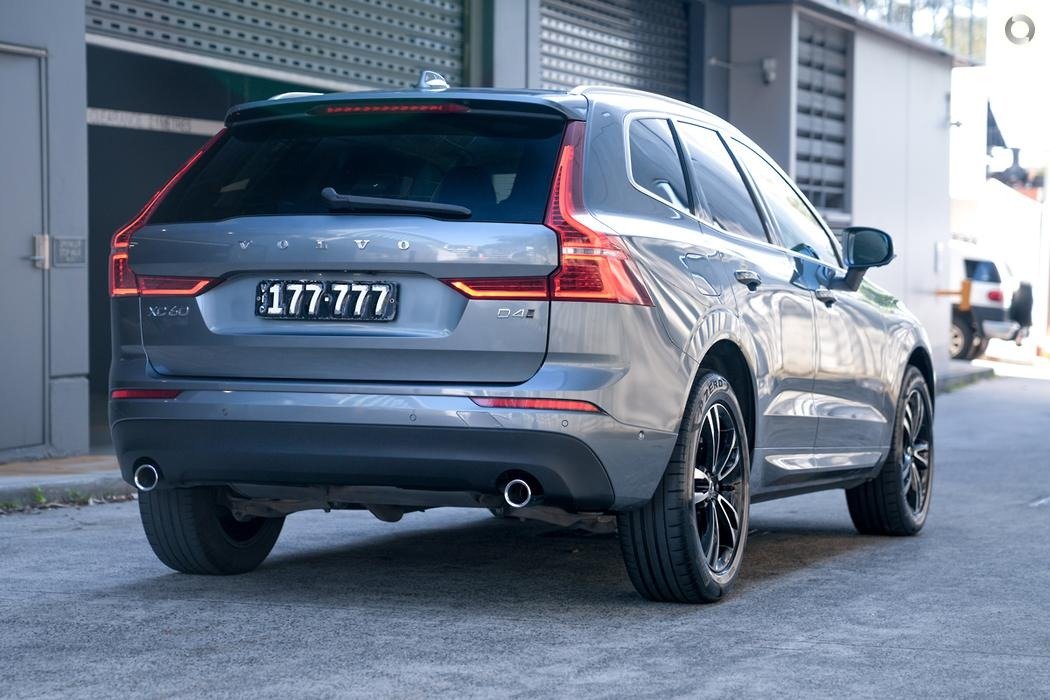 2018 Volvo XC60 UZ MY19 D4 Momentum Wagon 5dr Spts Auto 8sp AWD 2.0DTT