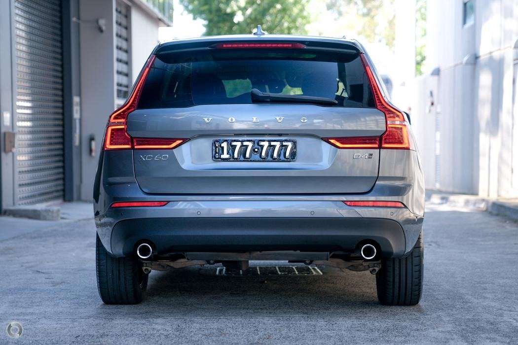 2018 Volvo XC60 UZ MY19 D4 Momentum Wagon 5dr Spts Auto 8sp AWD 2.0DTT