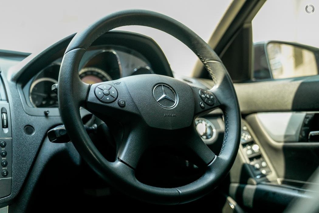 2009 Mercedes-Benz C-Class W204 C200 Kompressor Classic Sedan 4dr Spts Auto 5sp 1.8SC