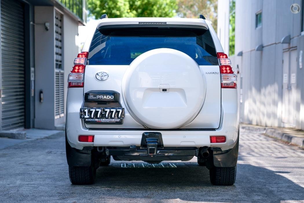 2016 Toyota Landcruiser Prado GDJ150R Kakadu Wagon 7st 5dr Spts Auto 6sp 4x4 2.8DT