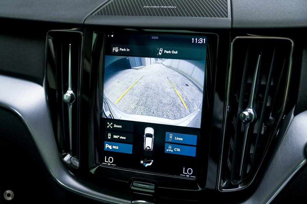 2019 Volvo XC60 UZ MY20 T5 Momentum Wagon 5dr Spts Auto 8sp AWD 2.0T