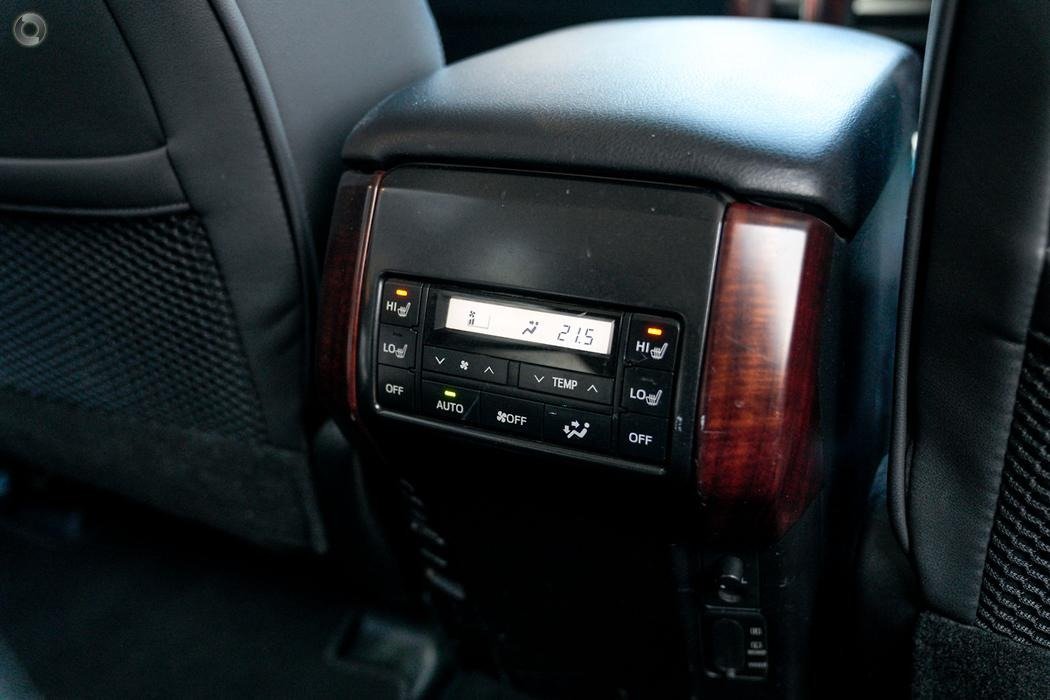 2016 Toyota Landcruiser Prado GDJ150R Kakadu Wagon 7st 5dr Spts Auto 6sp 4x4 2.8DT