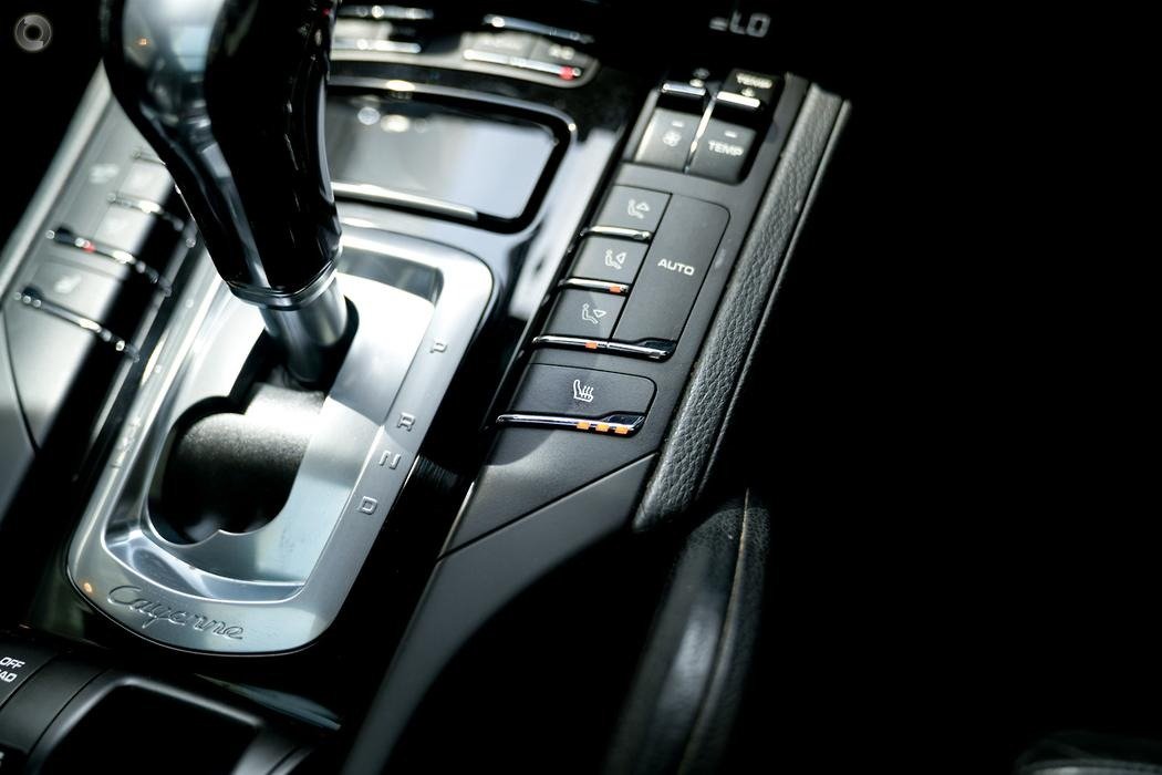 2013 Porsche Cayenne 92A MY14 Diesel Wagon 5dr Tiptronic 8sp 4x4 760kg 3.0DT