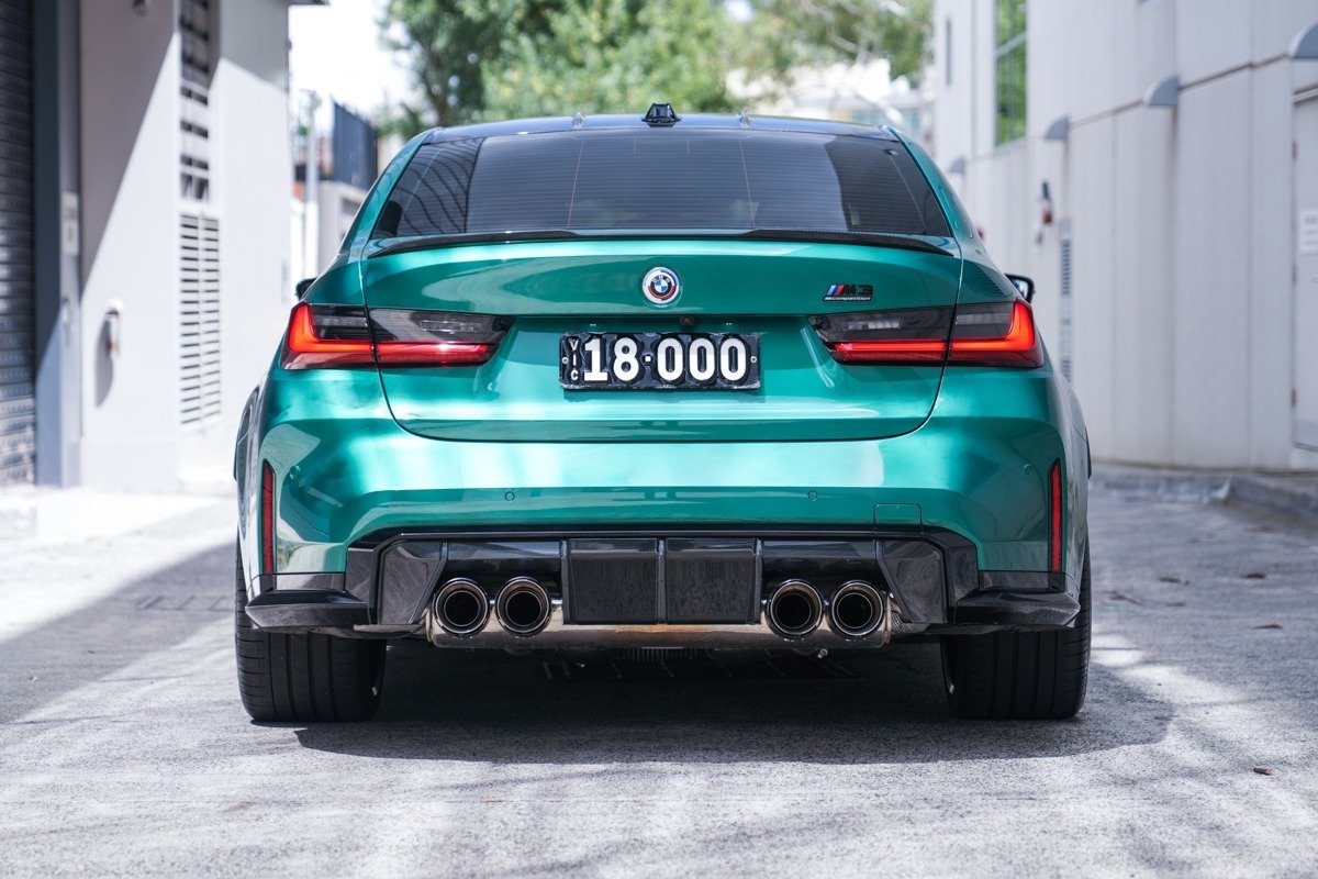 imgi_6_0214153648_18811